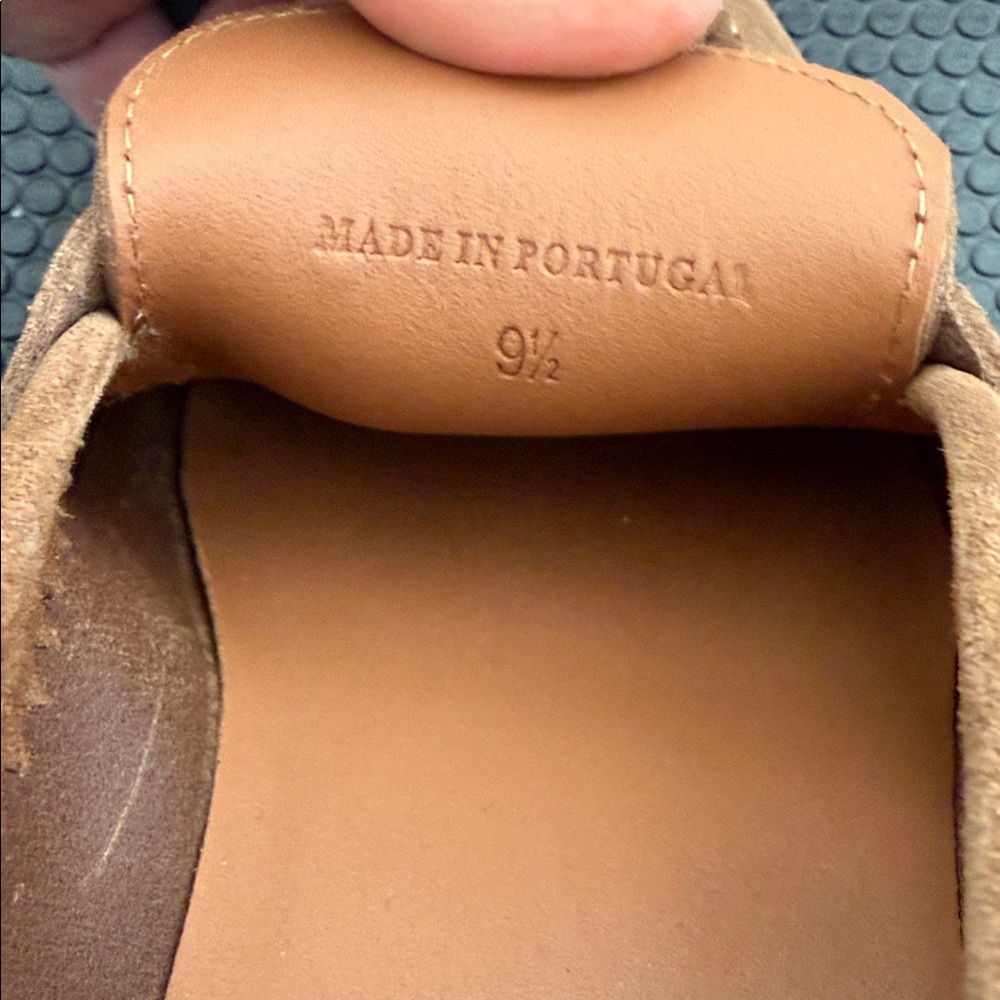 Jack Erwin Men’s Tan Suede Loafers - Picture 4 of 6